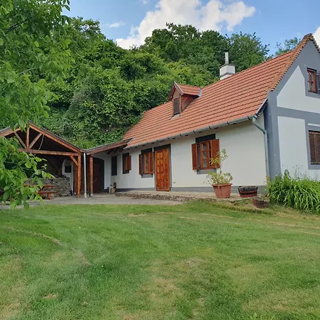 Apartamento Bácshegyi 1
